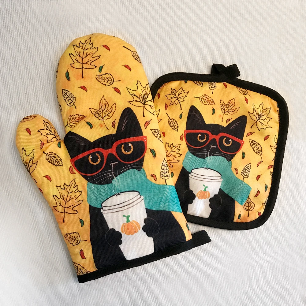 

Cute Potholders Oven Mitts Microwave Baking Gloves Cat Pattern Insulation Gloves and Mat Polyester Kitchen Gloves for Cooking