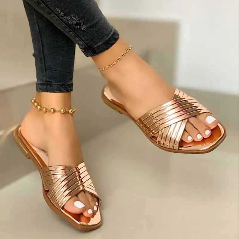 

Women Slippers Summer Fashion Flats Casual Bright Cross Outdoor Beach Ladies Plus Size Sandal Shoes 2022