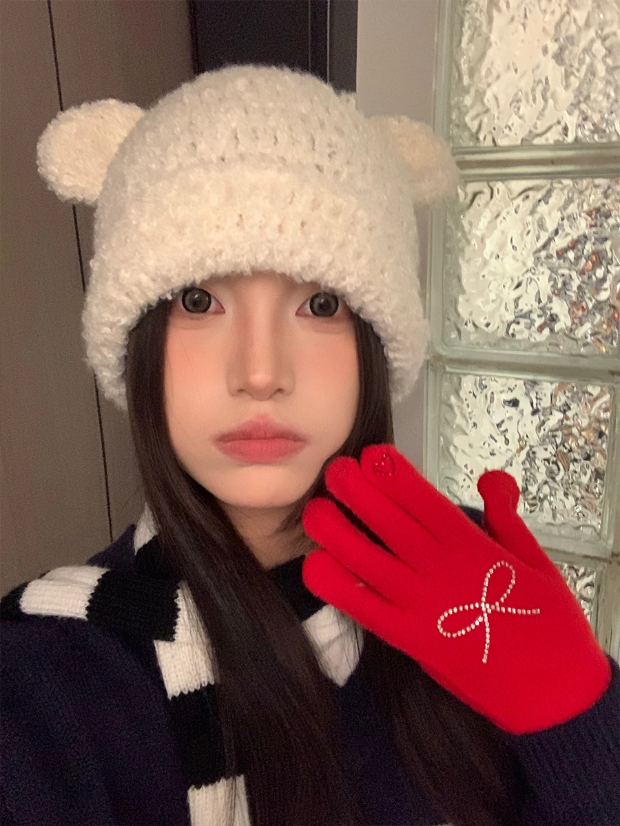 Милая однотонная Кепка с милым маленьким медведем утолщенная осенне-зимняя