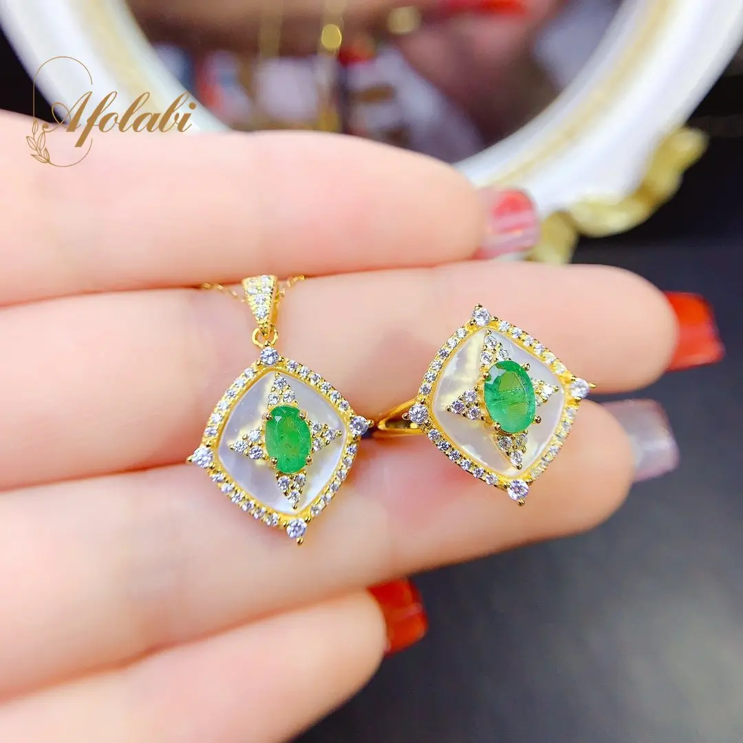 

Emerald Jewelry Set Ring Pendant Necklace Earrings Exquisite Wedding Party Jewelry Set for Women 4*6mm Gemstone