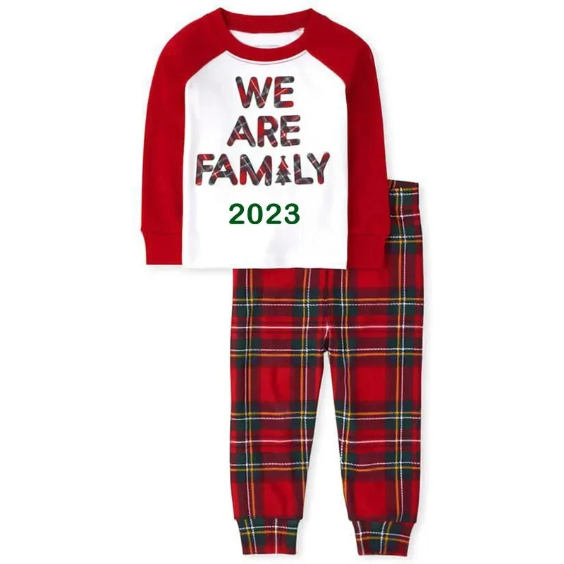 2023 Plus Size We Are Family Christmas Family Matching Sleepwear Pajamas Plus Size Red Plaids Sets