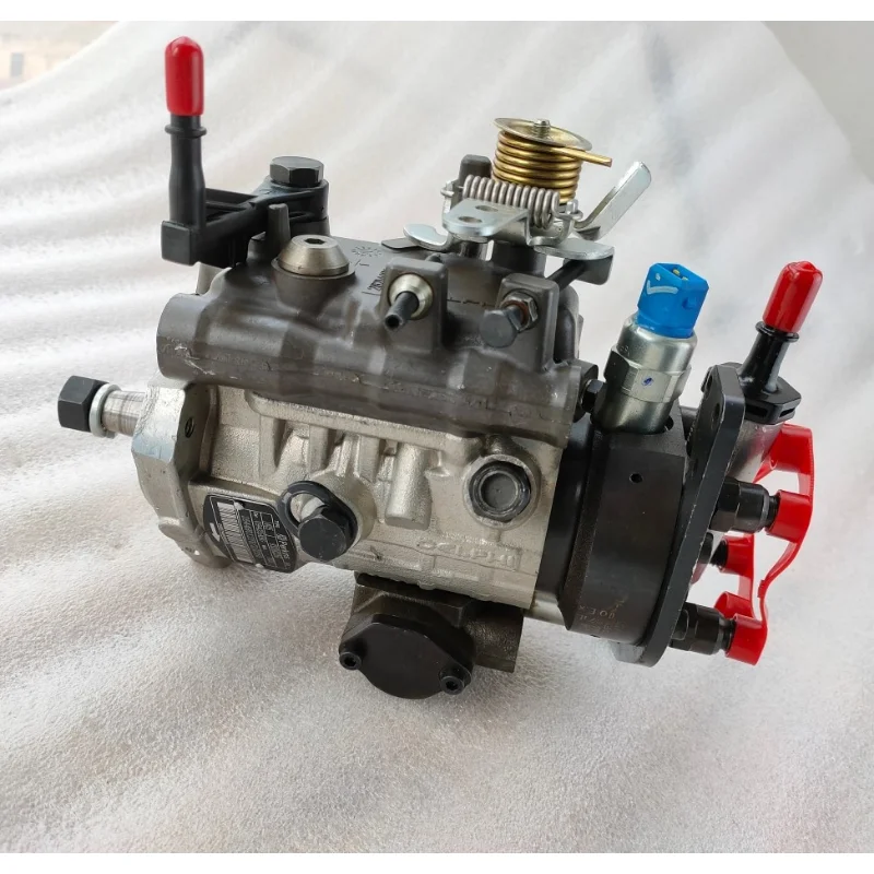 Рисунок 3 - Оригинальные детали дизельного двигателя