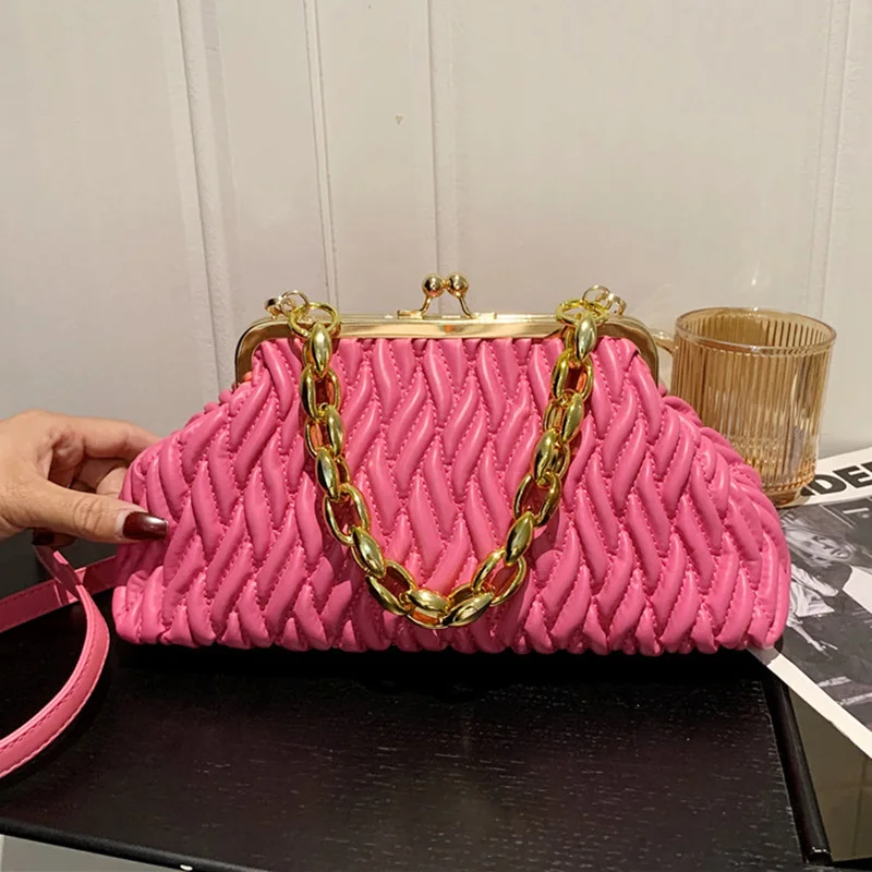 

2022 Famouse Brand Women Thick Chain Handbag And Purses Designer Lady Pleated Shell Clip Evening Clutch Pink Green Crossbody Bag