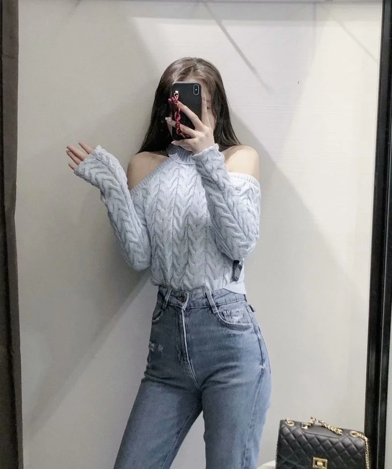 

Spring Shoulder Hollow Top Short Sweater New Style Chic Ladies Fashion Design Eight-strand Knitted Jersey Pull Snake Sky Blue