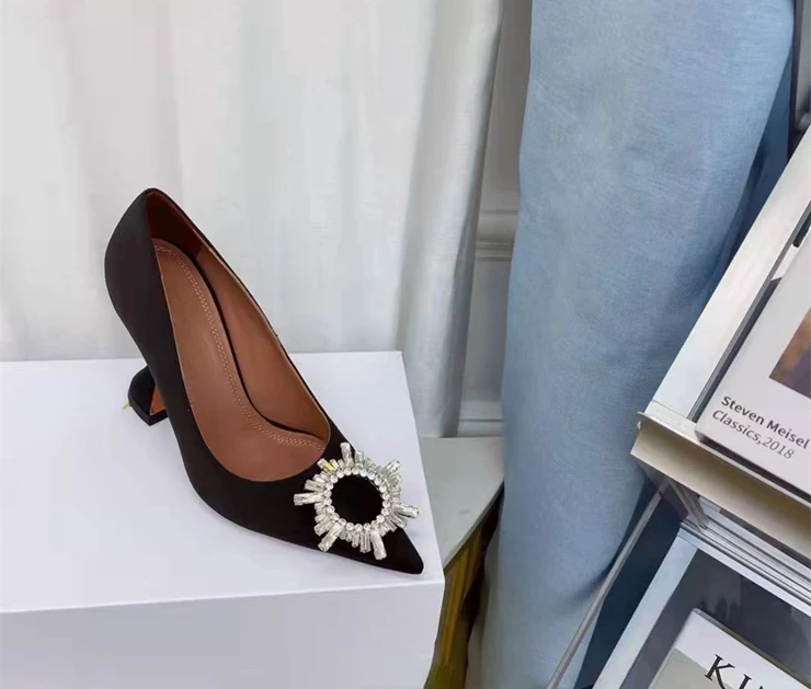 Black Pointed Toe Rhinestone High Heels Stiletto 2022 Spring and Autumn New Satin Single Shoes Medium Heel Women's Shoes