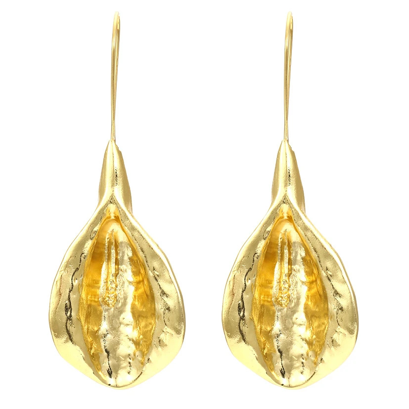 

Vintage Golden Flower Earrings for Woman Exaggerated Long Party Leaf Earrings Female