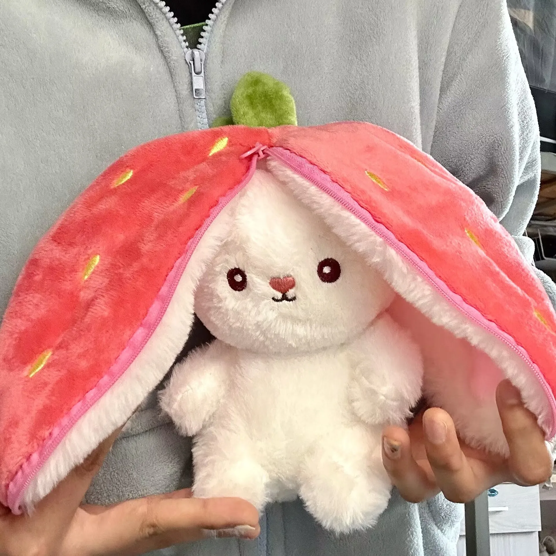

Плюшевая игрушка в виде клубники, кролика, 18 см