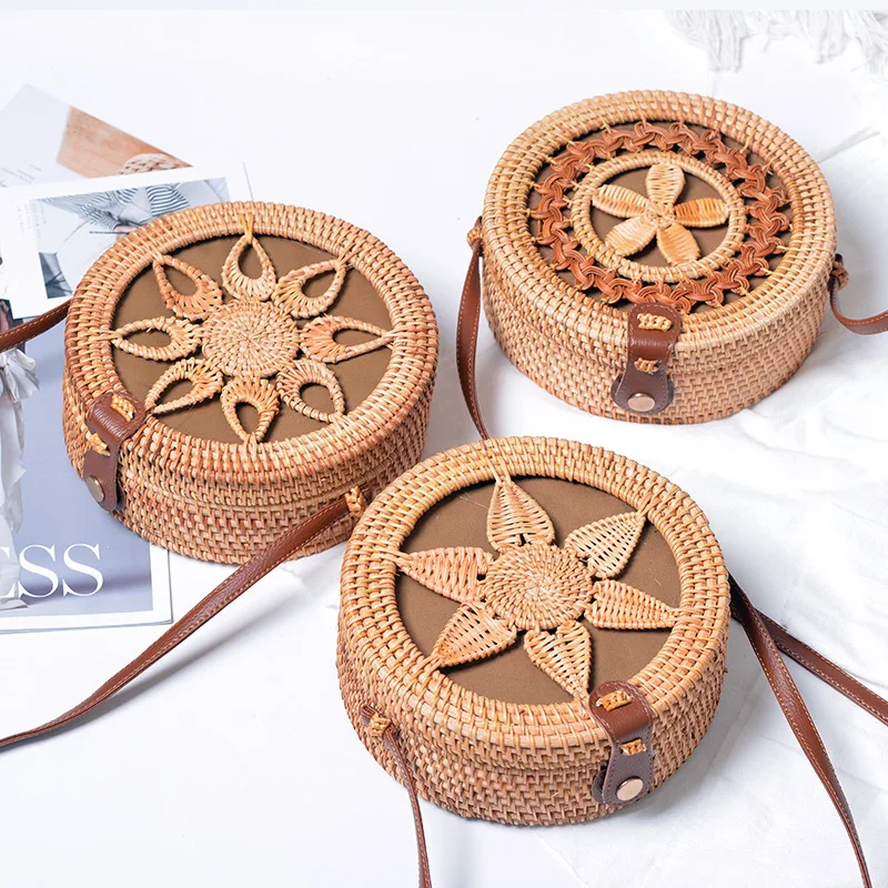 

Ins Rattan Buckle Bag Retro Handmade Woven Basket PU Belt Basket Girls Accessories Outing Decoration Bag Storage Organizers