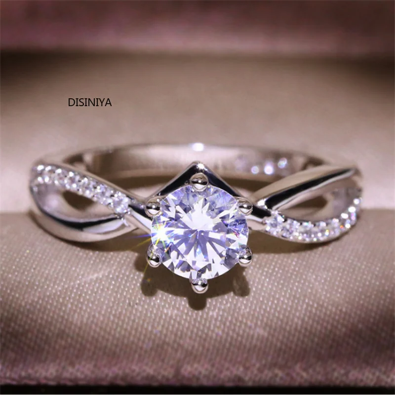 Рисунок 3 - Женское кольцо с фианитом