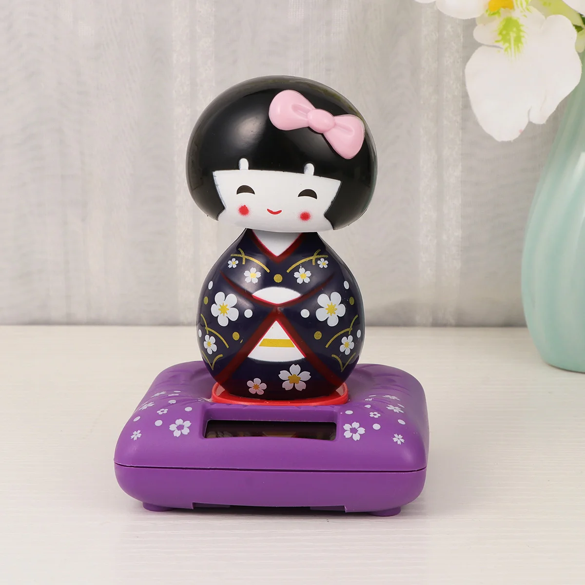 

Kimono Car Japanese Solar Dashboard Powered Geisha Toy Dancing Figure Toys Head Ornament Decoration Asian Kokeshi Shaking Statue