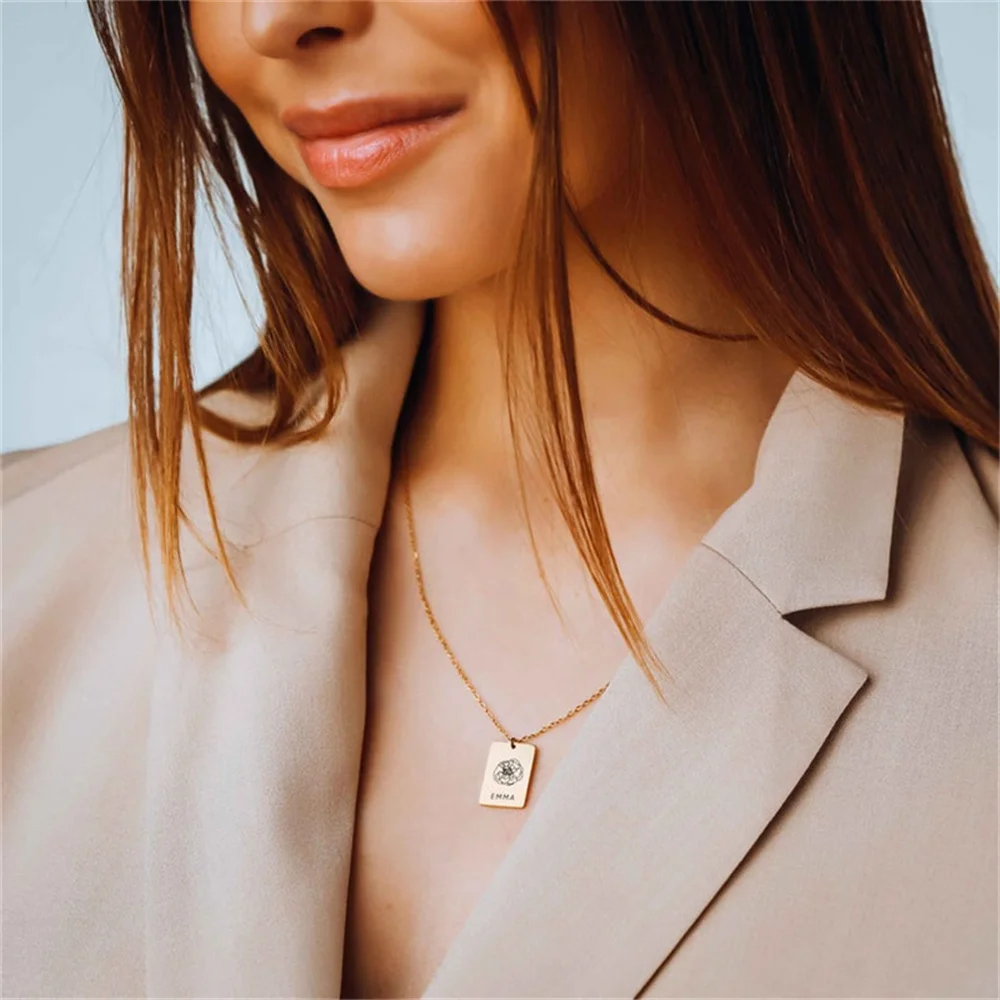 Birth Month Custom Women's Necklace Wildflower Bouquet Necklace Stainless Steel Rectangular Necklace Exquisite Jewelry Custom