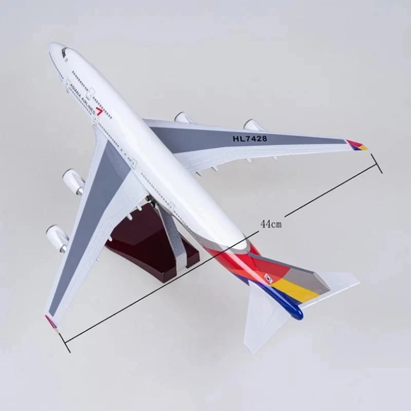 Масштаб 1:150 47 см ASIANA 747 модель самолета миниатюрный самолет с колесным фонарем для