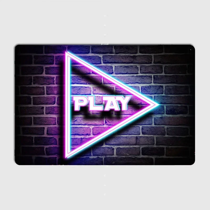 

Металлическая вывеска PLAY