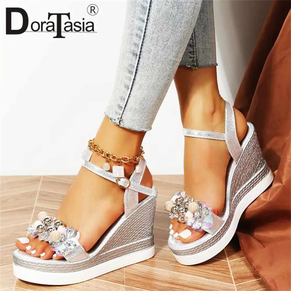 

DORATASIA 2023 New women's Fashion Decoration Sandals Wedges High Heels Platform women's Sandals Casual Beach Shoes Woman