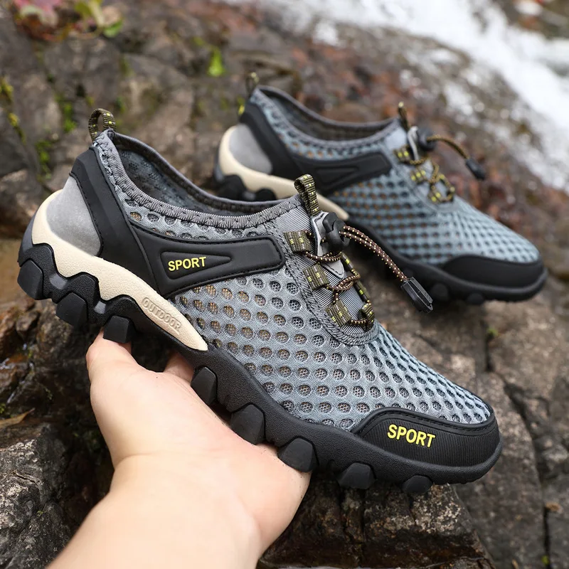 

Outdoor Mountaineering Lightweight Breathable Men's Sports Casual Shoes