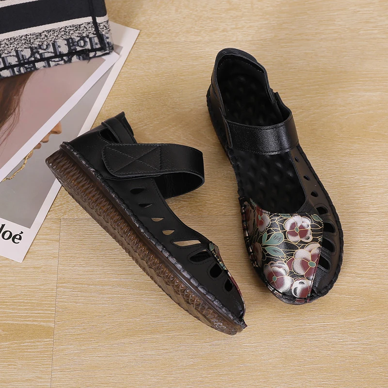 2023 New White Moccasins Geunine Leather Ladies Shoes for Women Peep Toe Handmade Floral Sandals Leisure Mom Mary Jane Shoes