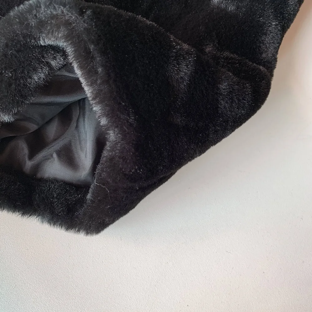 Women Winter Faux Fur Jacket Short Coat 2021 Thick Warm Fashion Gothic Casual Zipper Jackets Black Hooded Outwear Oversize Coats