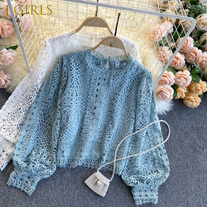 

J GIRLS Palace Tops Women's Spring New Fashion Round Neck Hollow Out Lace Long Sleeve Shirt Elegant Solid Color Shirts