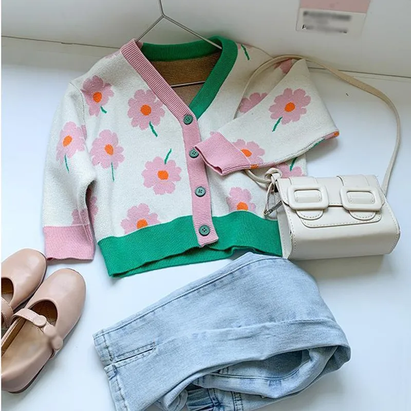 Детский трикотажный кардиган с цветочным принтом на весну/осень