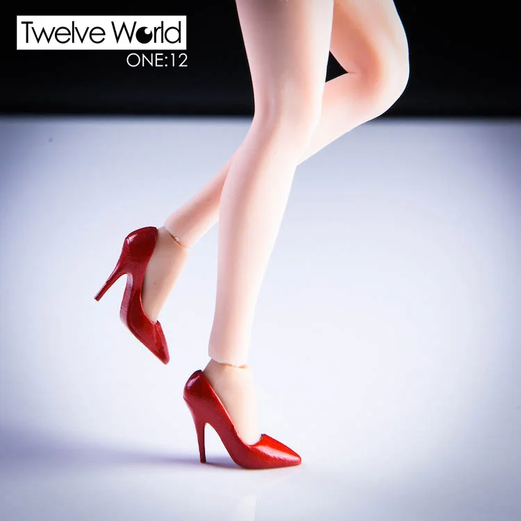 Женские туфли на высоком каблуке