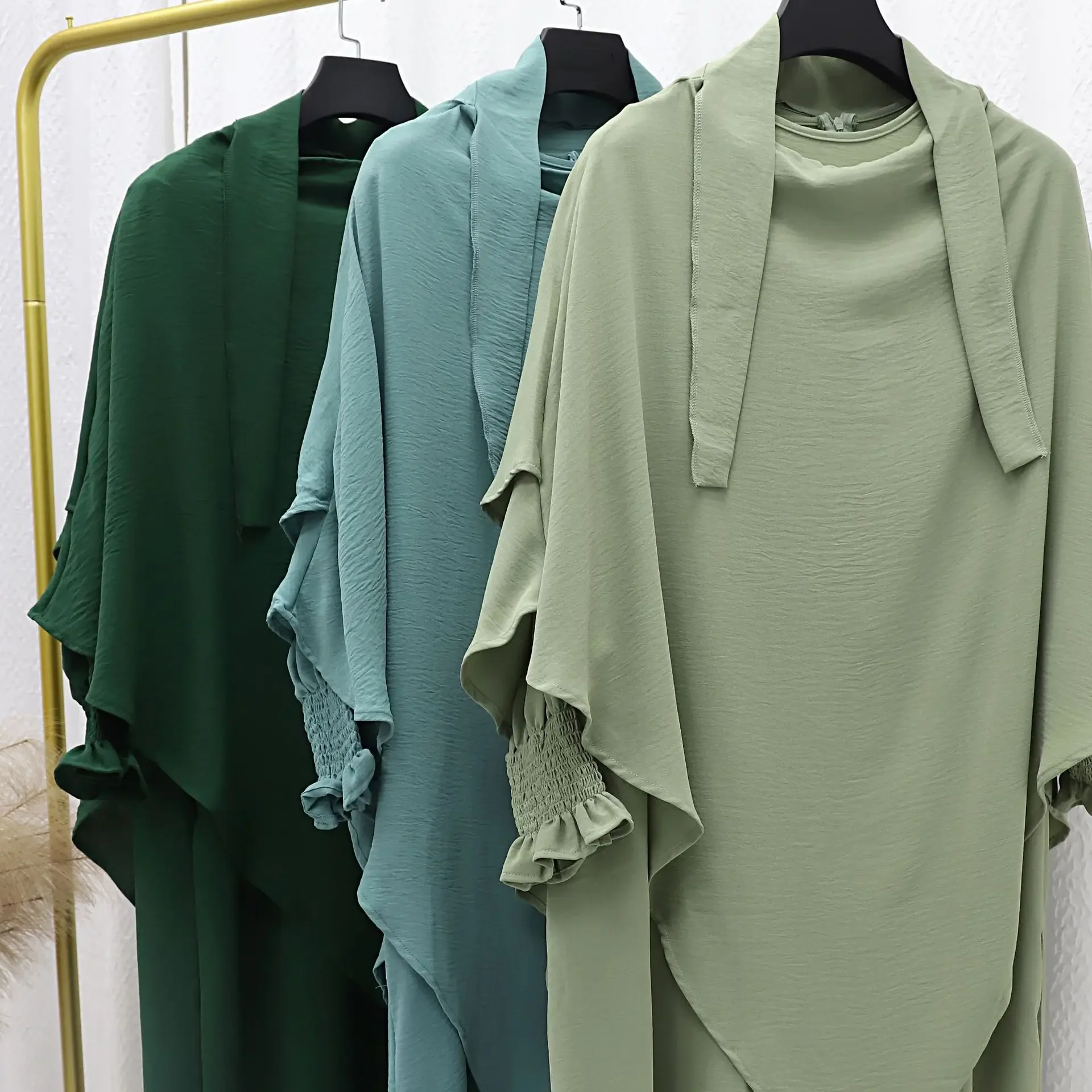 Плиссированный комплект из 2 предметов Amazon Dubai Турция ледяной шелк однотонный