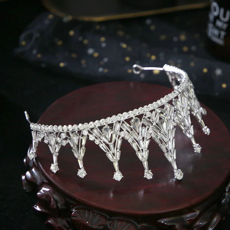 

Bridal petite hair accessories pearls bow head jewelry Zircon