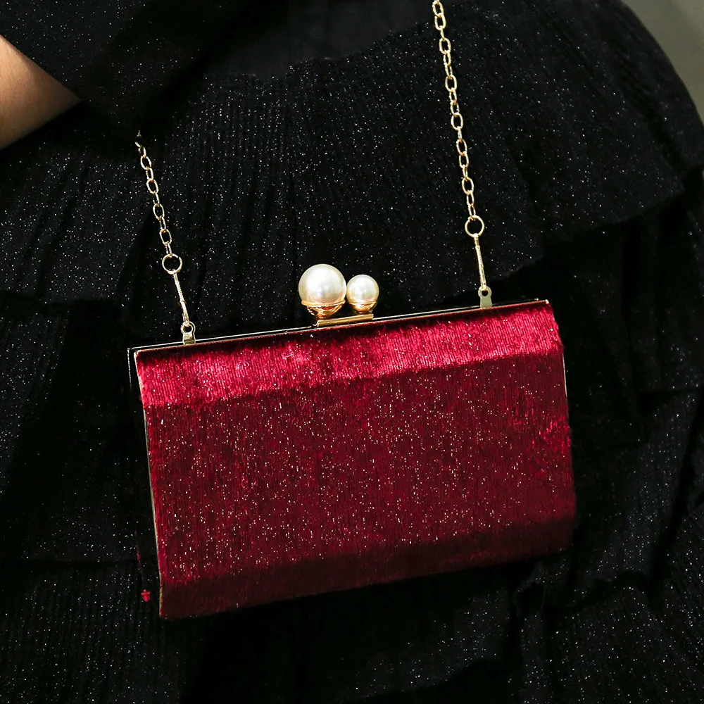 Vintage Crossbody Bags Luxury Designer High Quality Handbags for Women Pearl Hasp Purses Clutch Evening Bag New Womens Wallets