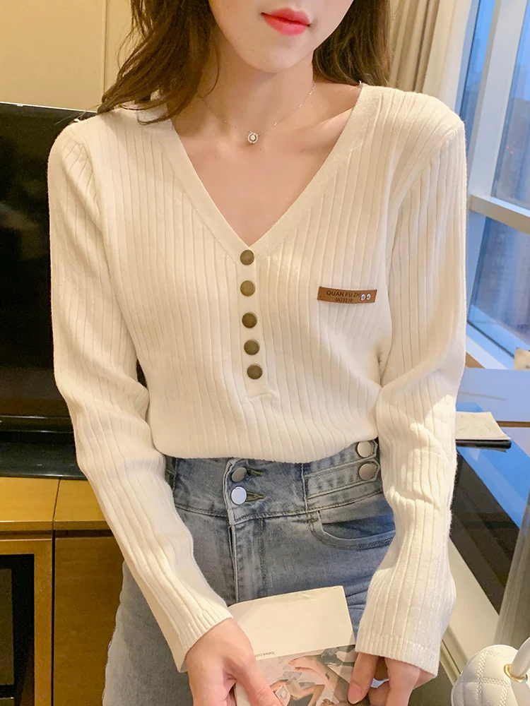 

Женский трикотажный пуловер с V-образным вырезом и длинным рукавом