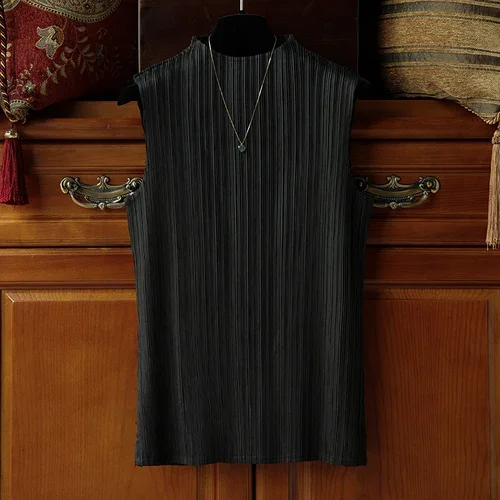 Футболка женская плиссированная без рукавов однотонная