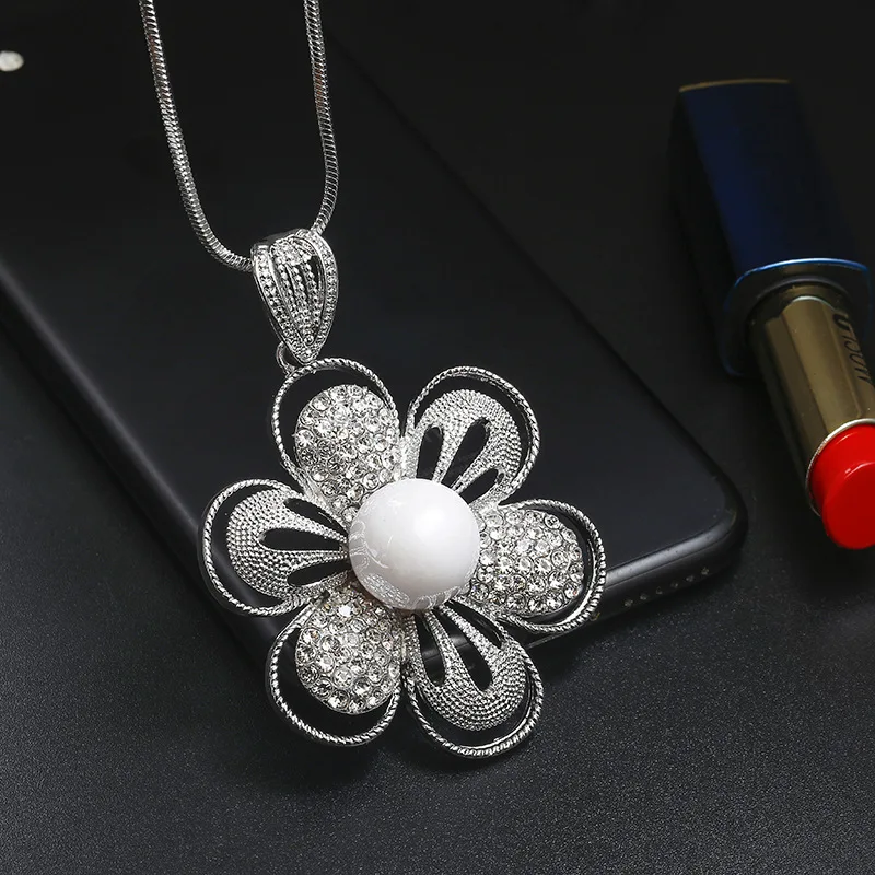 Длинное ожерелье ручной работы с искусственным жемчугом и цветком для женщин