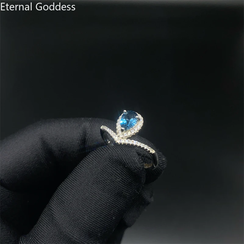 

Natural Swiss Blue Topaz Ring S925 Sterling Silver Waterdrop Blue Gemstone Jewelry Ladies Popular Jewelry Rings