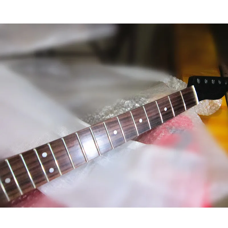 Фото disado 21 Frets Maple Electric Guitar Neck Rosewood Fretboard Inlay Dots Glossy Paint Guitar parts Accessories Can Be Customized №5