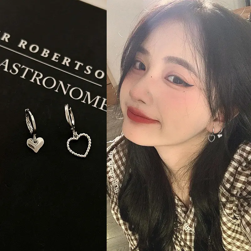 

Punk Style Asymmetric Heart Earrings 2022 New Korean Fashion Personalized Design Earrings for Women Sexy Accessories Jewelry