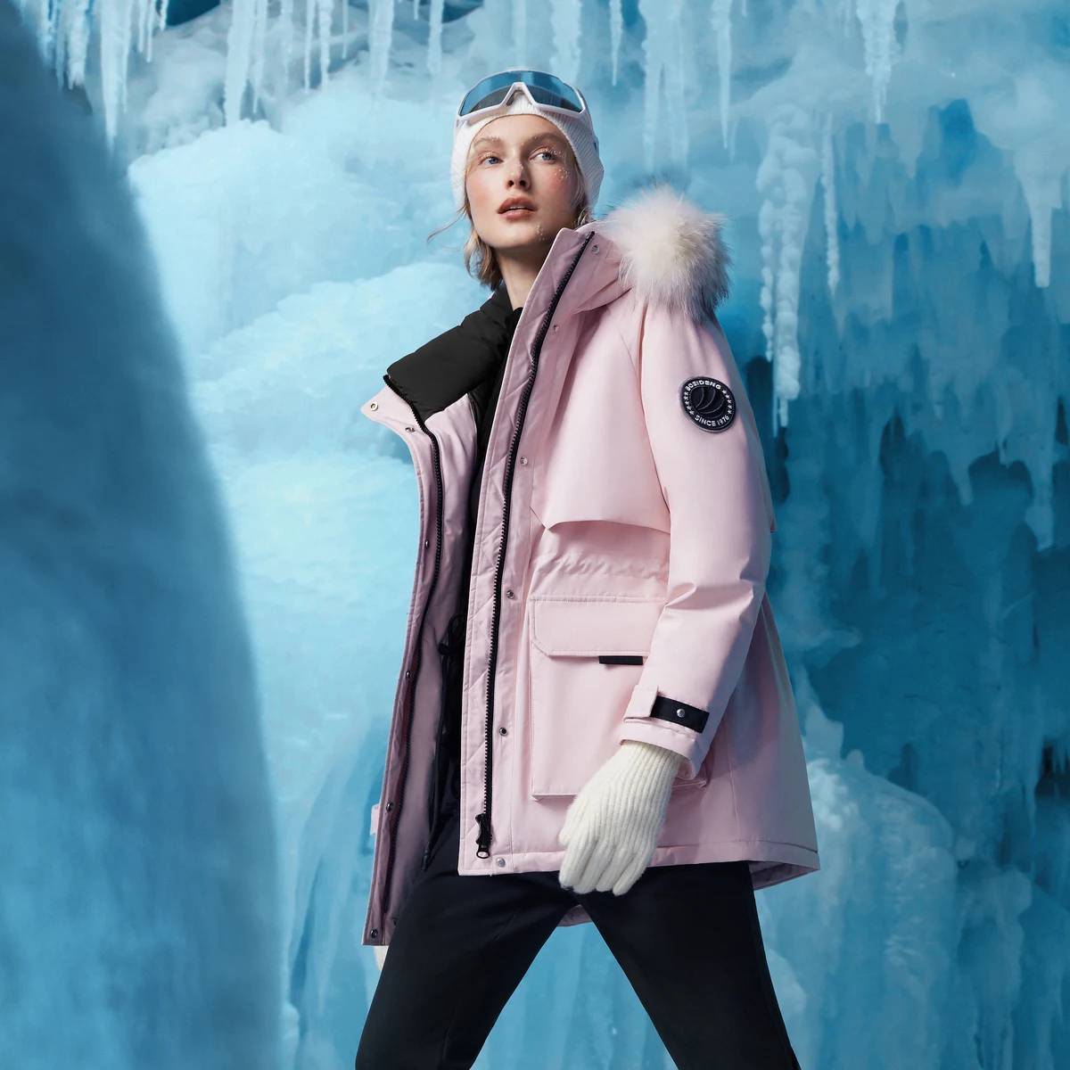 Женская зимняя куртка на гусином пуху Bosideng