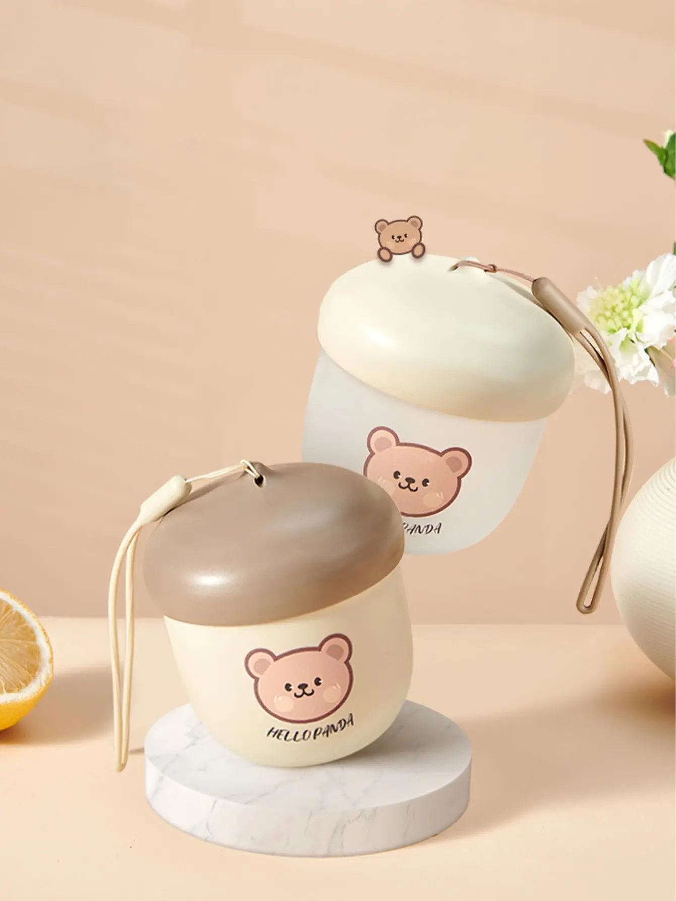 Пластиковая чашка для заварки чая с крышкой и силиконовой ручкой