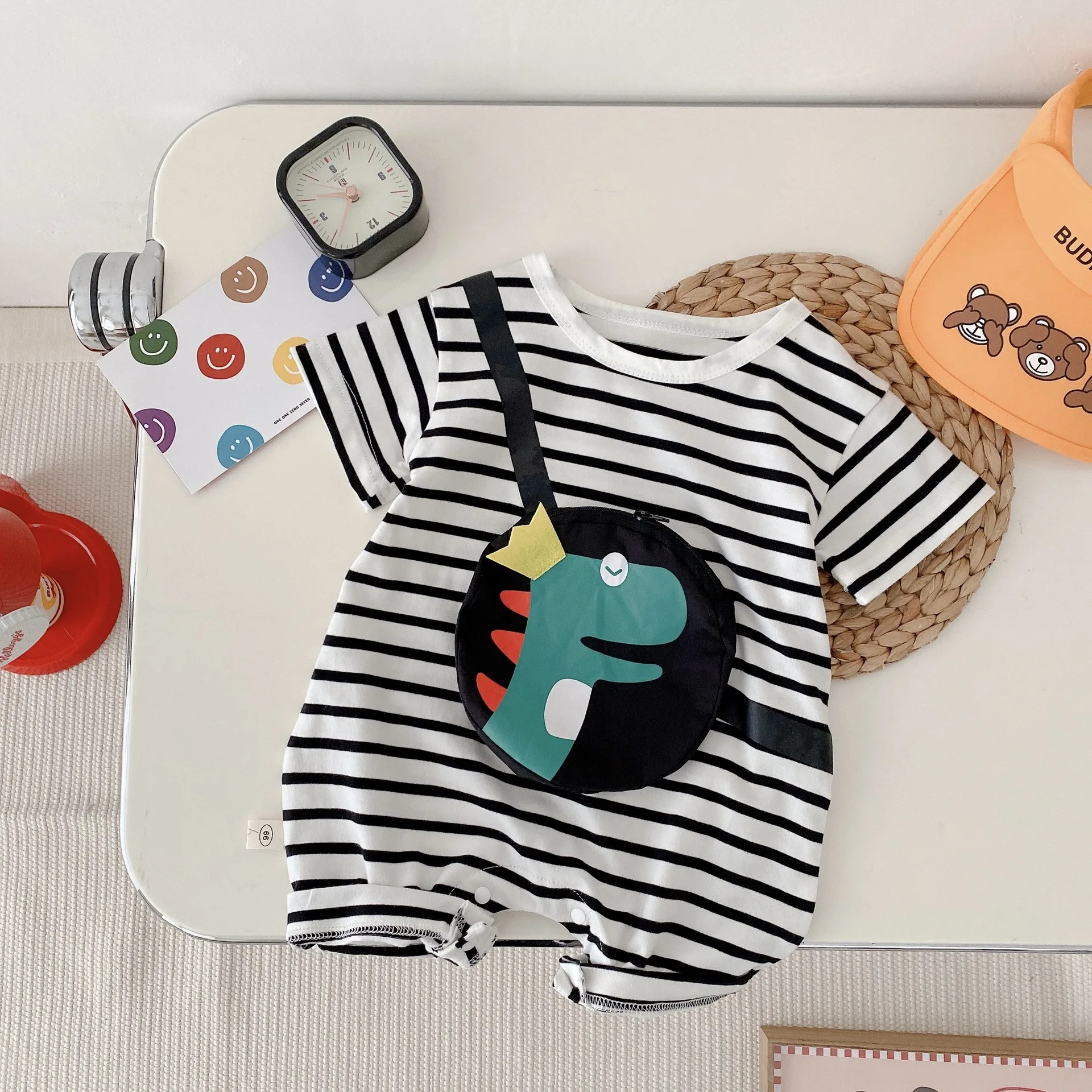 

Newborn Dinosaur Bodysuit Summer Baby Boys Cartoon Striped Short Sleeve Jumpsuit Casual Pure Cotton Infant Rompers