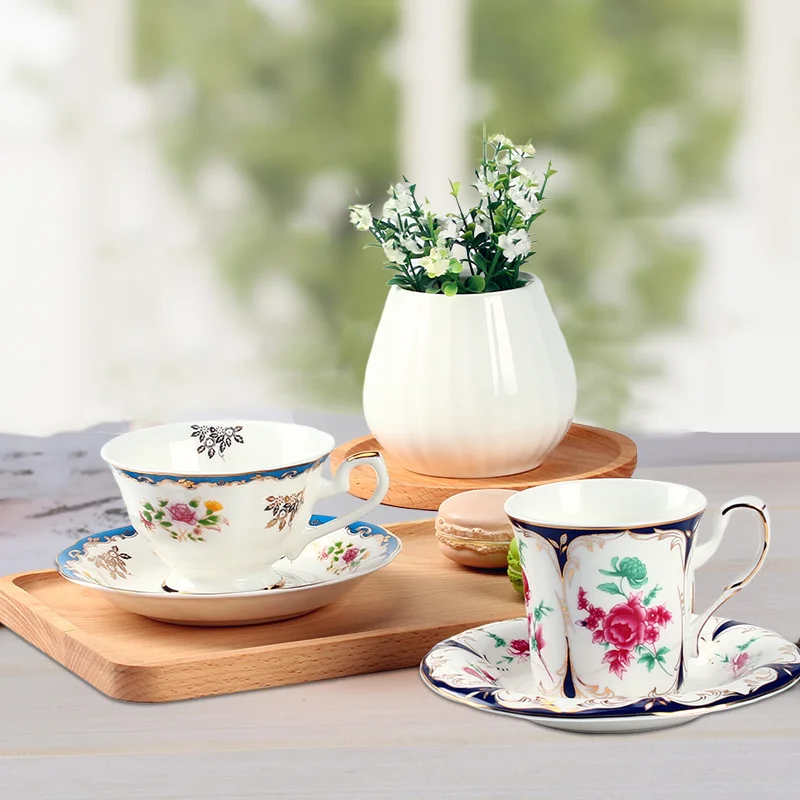 Chic English Style Bone China Tea Coffee Cup Saucer Sets Ceramic Creativas Tazas Chip Desayuno Tasse Nespresso Cups Copo Fincan
