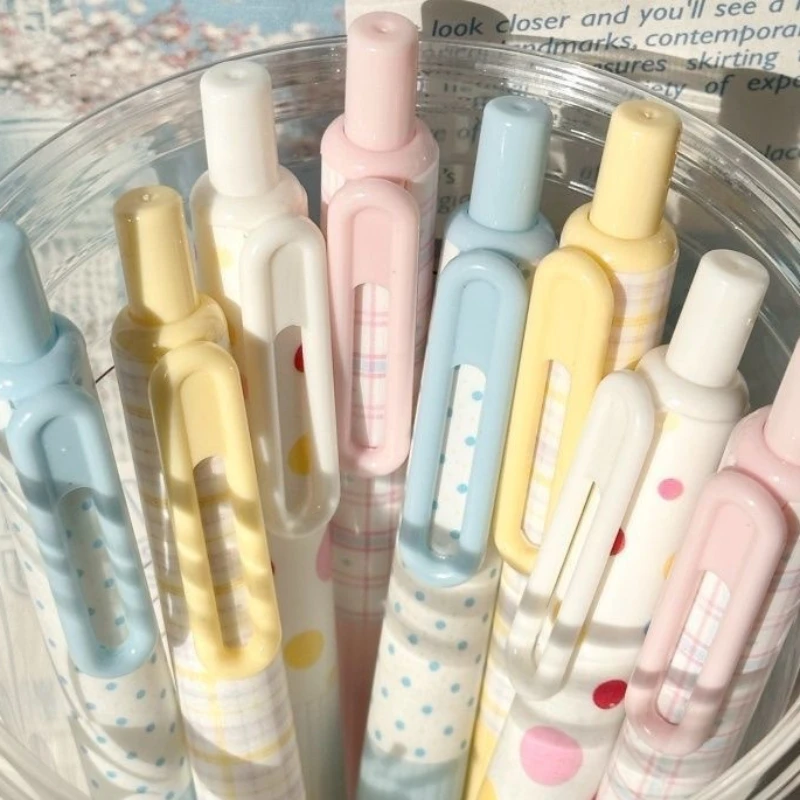 Фото Гелевая ручка Polka Dot Pixel Pudding, выдвижная, 0,5 мм, в стиле Ins Kawaii, с мультяшным дизайном, быстросохнущие черные чернила, для экзаменов, для студентов №1