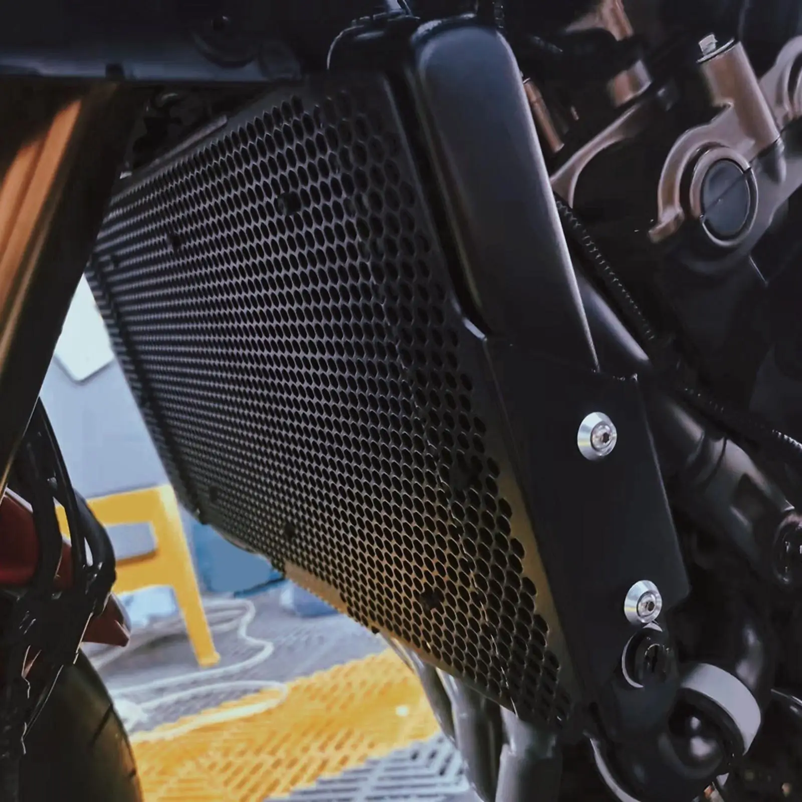

Защита мотоцикла подходит для CB650R/F CBR650R/F