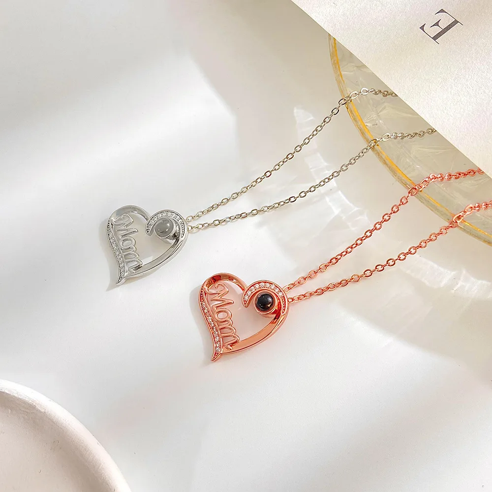 

zircon MOM Letter Heart Necklace Fashion Personality 100 Language Projection Collar Chain Mother's Day Necklace Exquisite grace