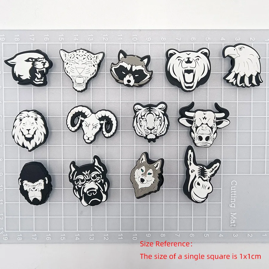 Novelty Design Sketch Animals PVC Shoe Charms Sandal Accessories Tiger Lion Wolf Diy Shoe Buckle Decoration Jibz For Croc Charms
