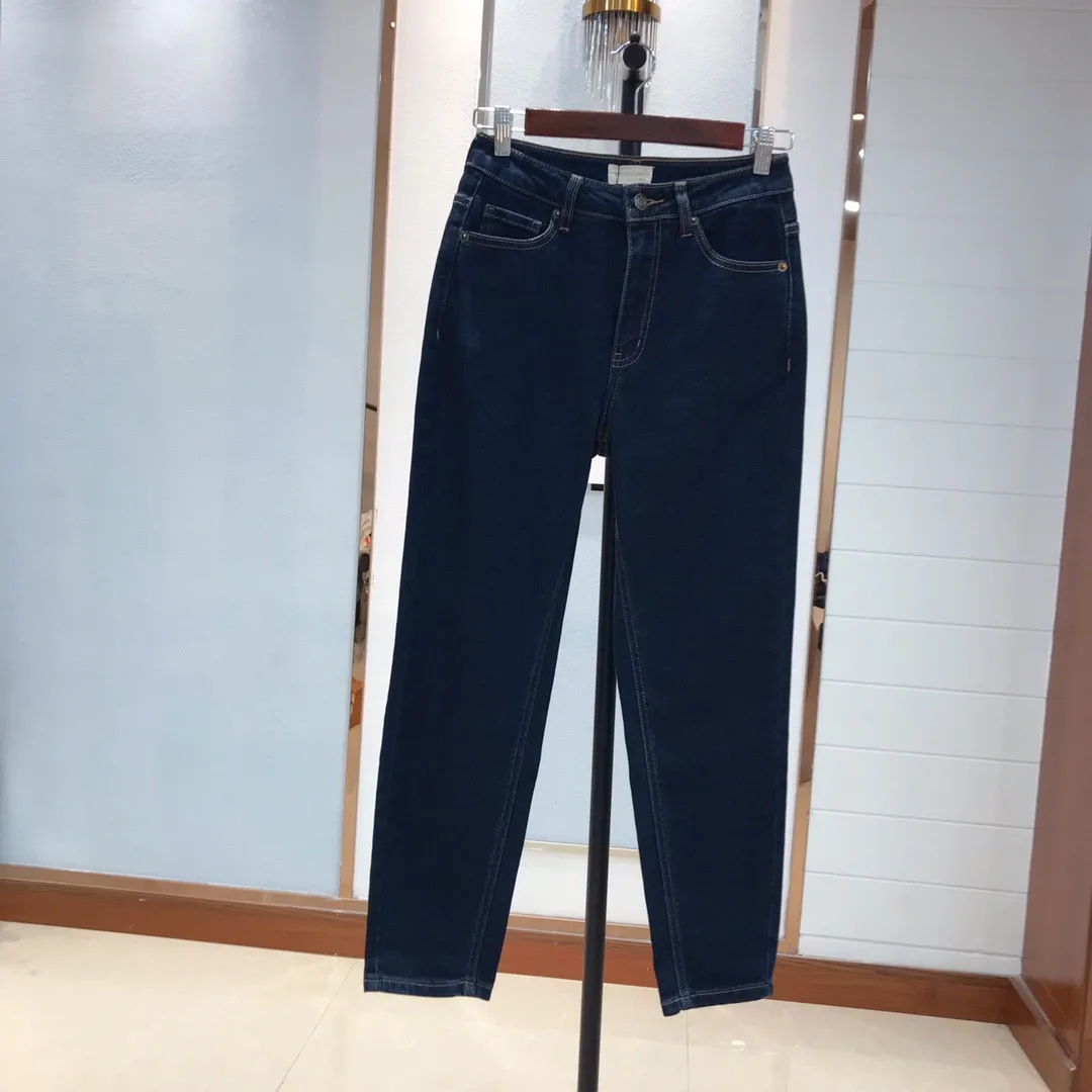 

2022 spring new women's blue washed straight jeans