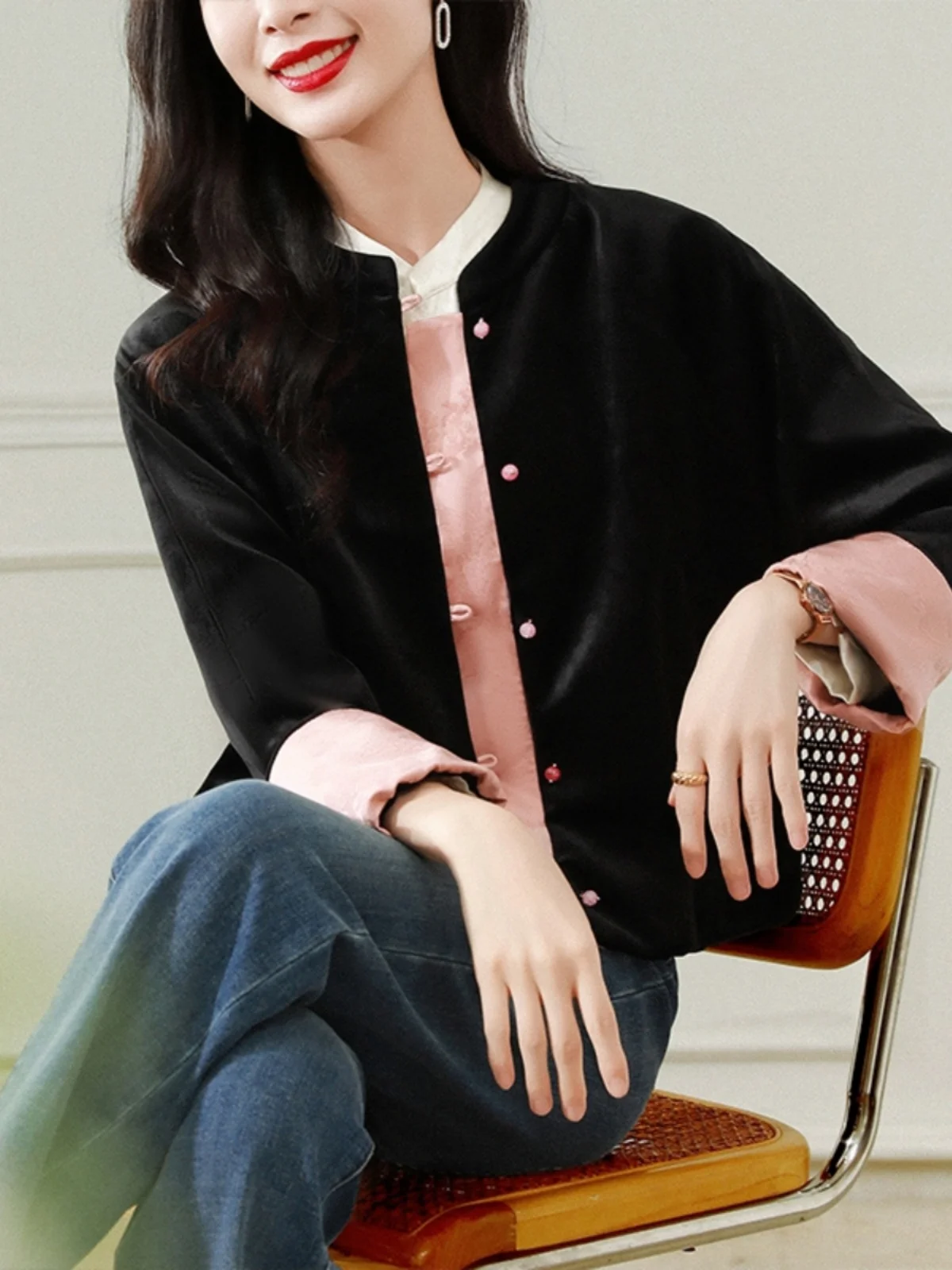 Просто правильно нежно милое! Маленький китайский топ с воротником-стойкой в