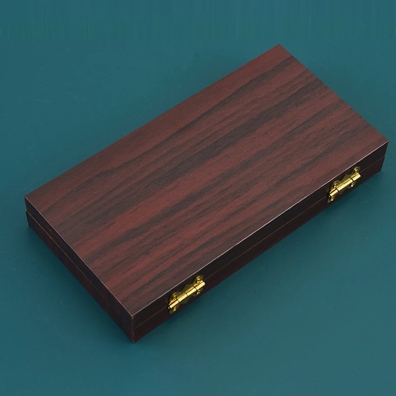 

Деревянная шкатулка для украшений