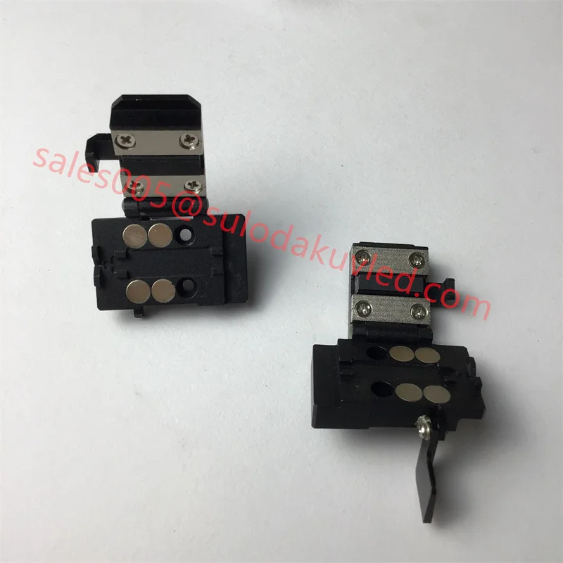 FSM-50S/50R FSM 50s FSM-17S/17R Fusion Splicer Shealth Clamp 250um Fiber Holder 1 Pair