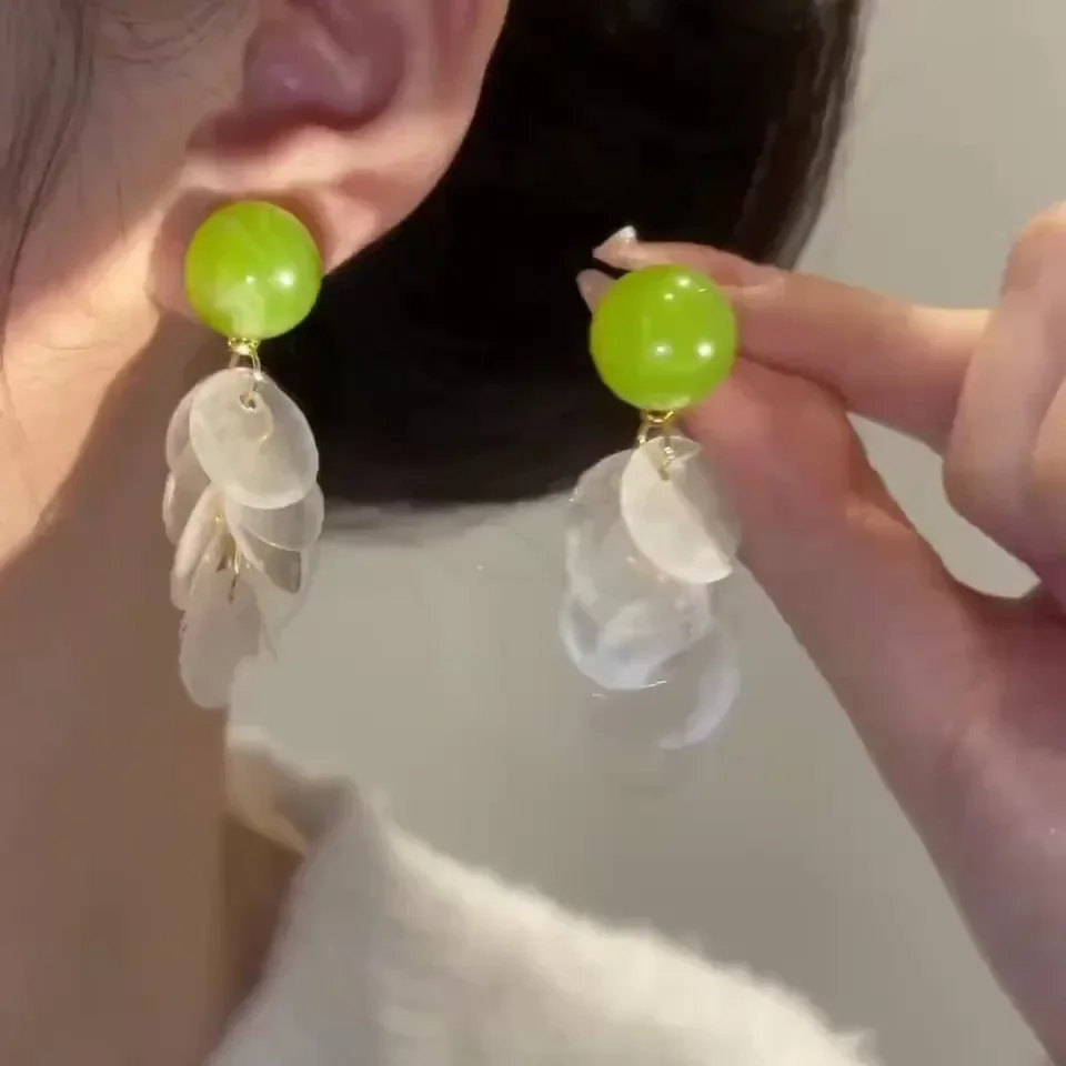 Свежие весенне-летние зеленые серьги для яблок серьги-кольца с бахромой Whiteshell