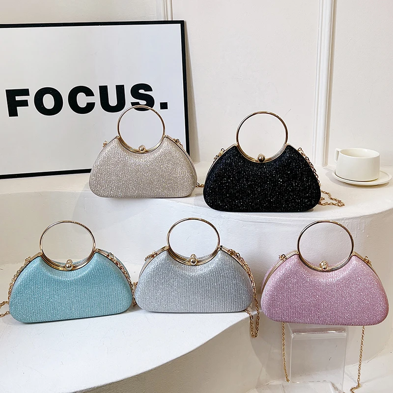 Модная вечерняя сумка с цепочкой женская через плечо для столовой маленькая в