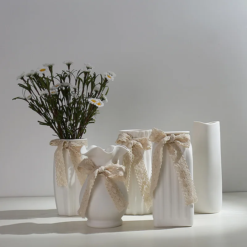 

White Small Fresh Dried Flower Vase Ceramic Hydroponic Flower Arranger Living Room Modern Ornament Decoration