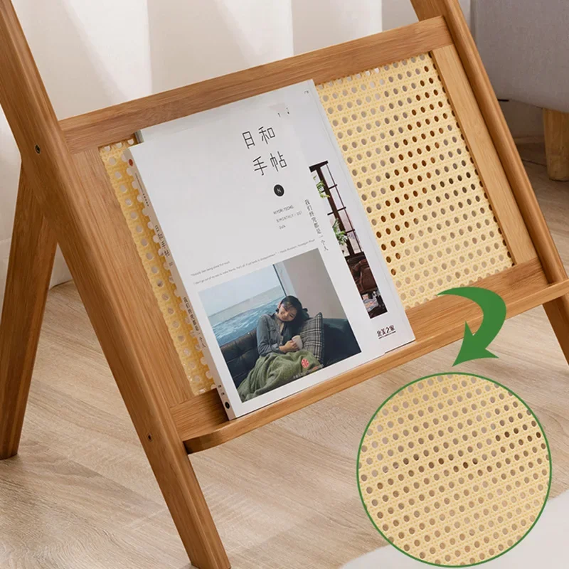 Деревянный журнальный столик