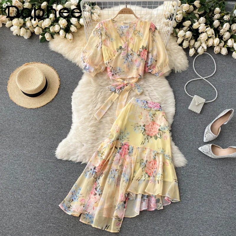 

Women Chiffon Print Lady Top High Waist Asymmetrical Skirt New Short Two Piece Set Fashion Summer 2022